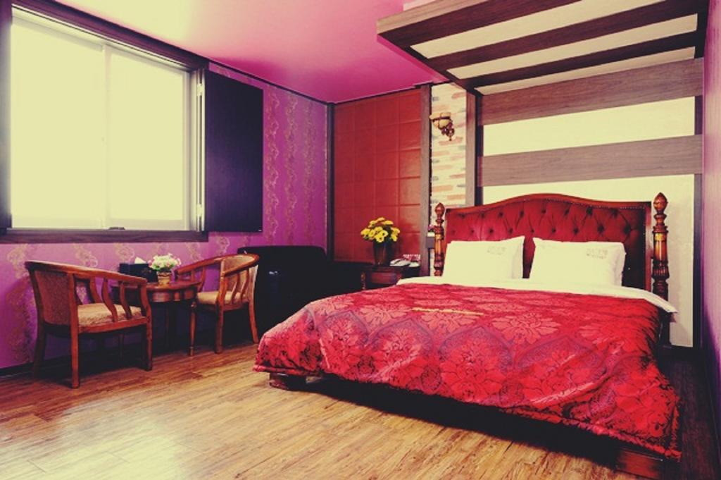 Gwangju Metropolitan City Guangju Hotel Banana מראה חיצוני תמונה