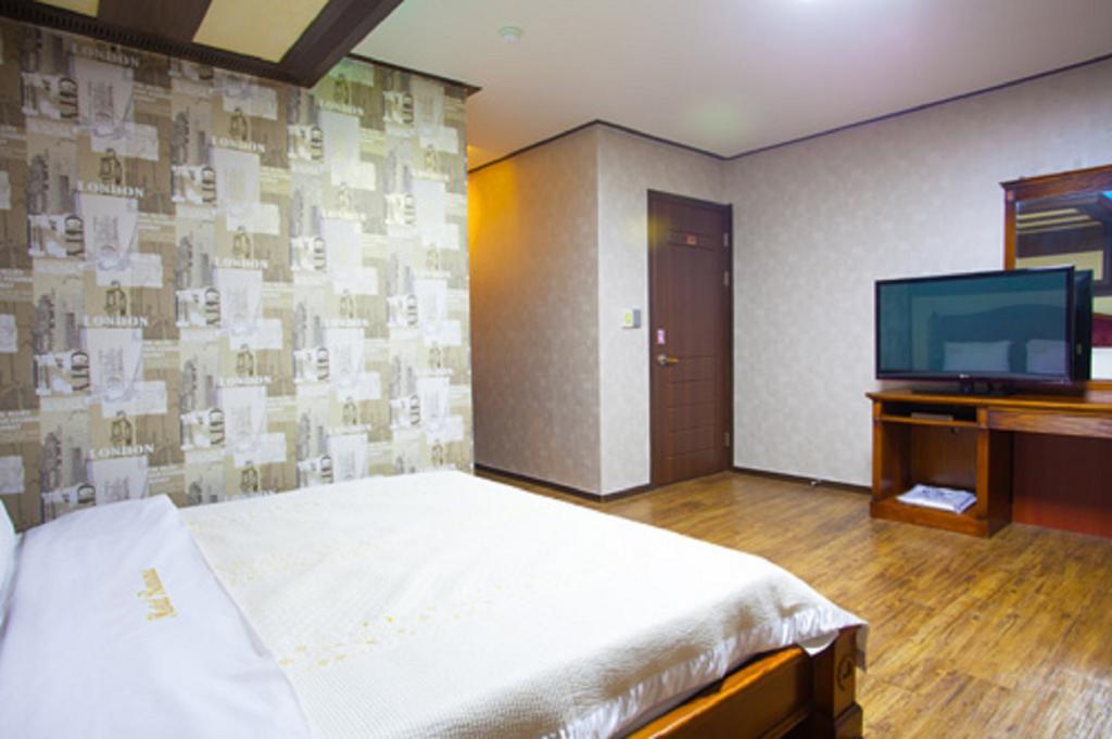 Gwangju Metropolitan City Guangju Hotel Banana מראה חיצוני תמונה