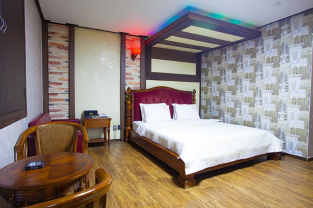 Gwangju Metropolitan City Guangju Hotel Banana מראה חיצוני תמונה