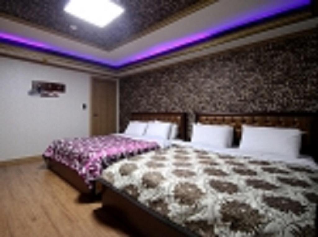 Gwangju Metropolitan City Guangju Hotel Banana מראה חיצוני תמונה
