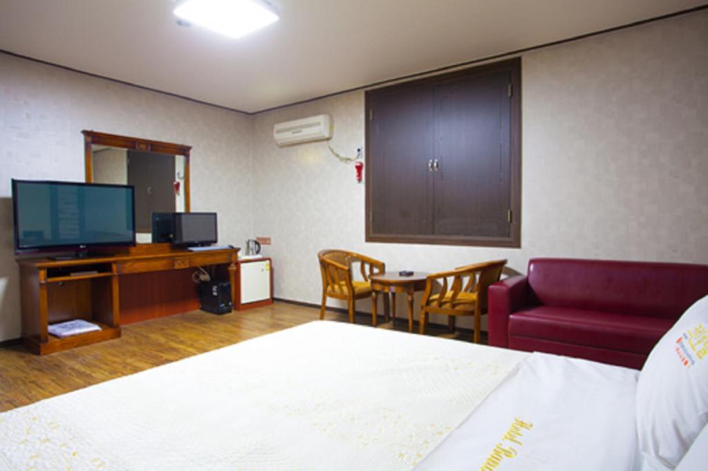 Gwangju Metropolitan City Guangju Hotel Banana מראה חיצוני תמונה